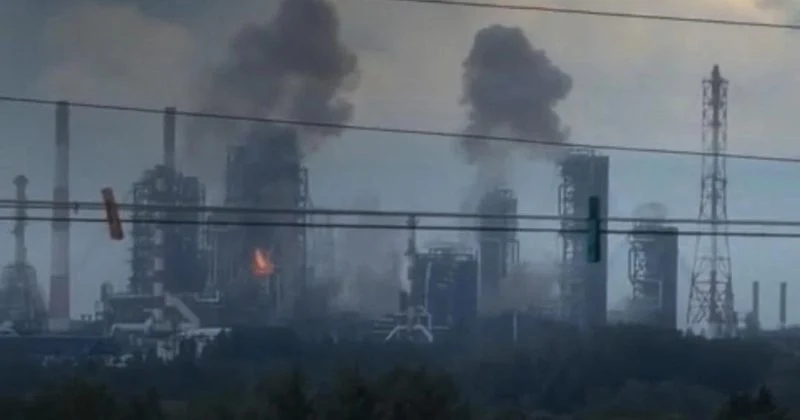 Ukraine Strikes Russia: Warehouses and Oil Depots Hit, 8 Killed in Overnight Drone Barrage
