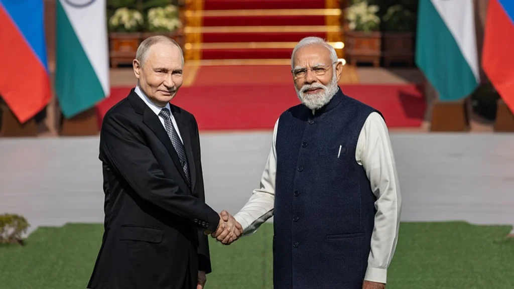 India has continued to buy Russian Oil despite pressure from US & West